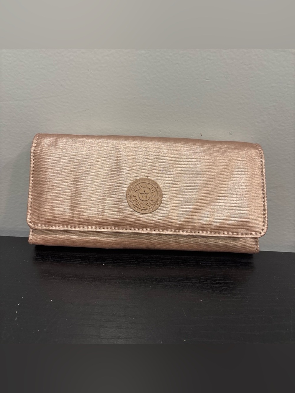 Kipling Metallic Rose Gold Clutch Wallet brand new never used card holder